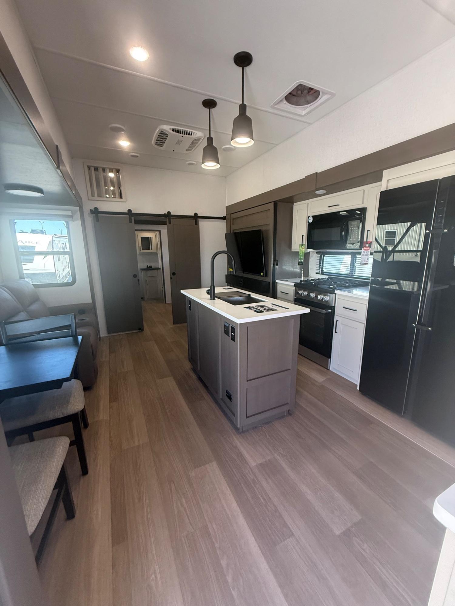 2026 Forest River 2026 Forest River Blackthorn - thumbnail 6