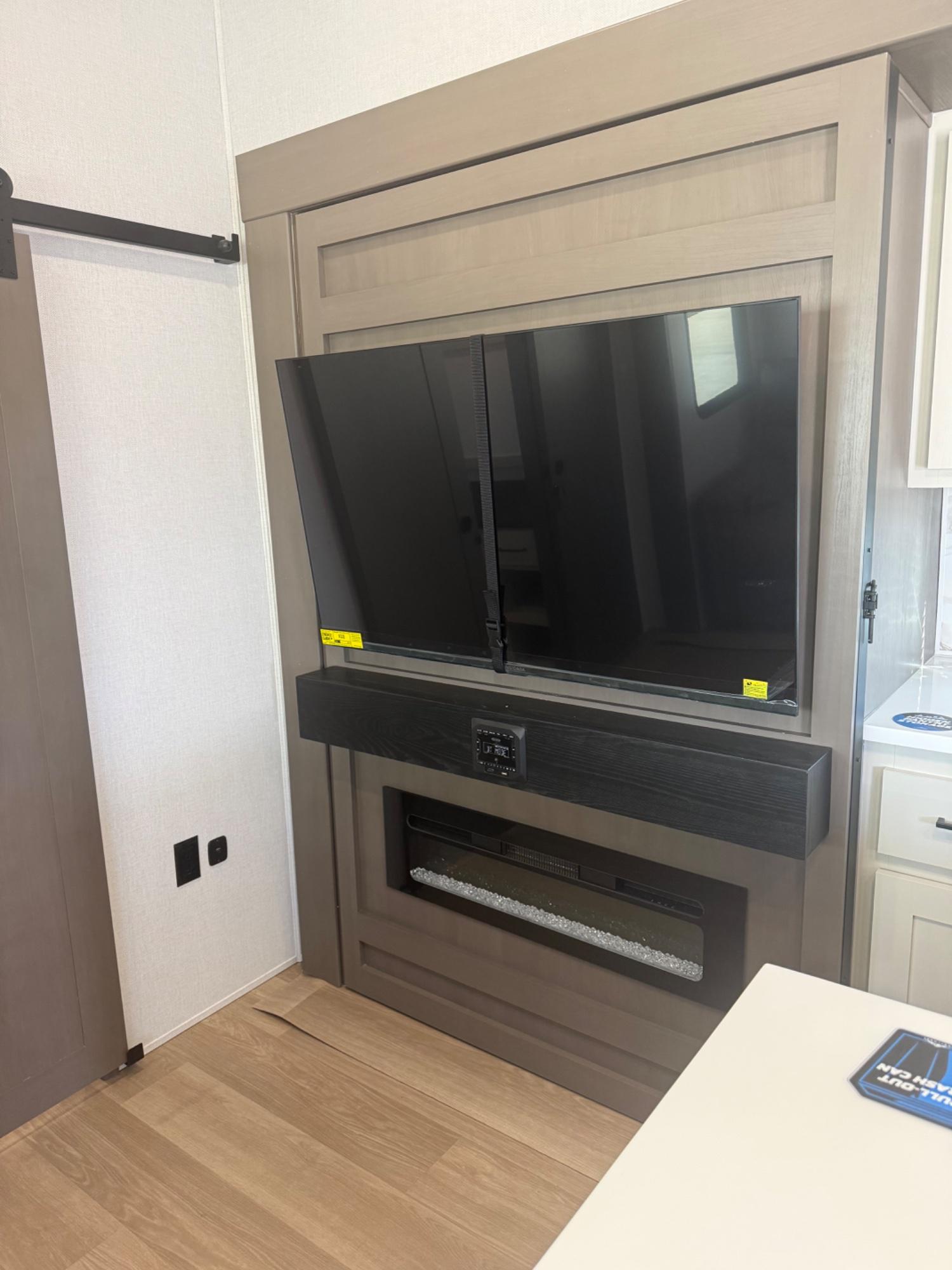 2026 Forest River 2026 Forest River Blackthorn - thumbnail 15