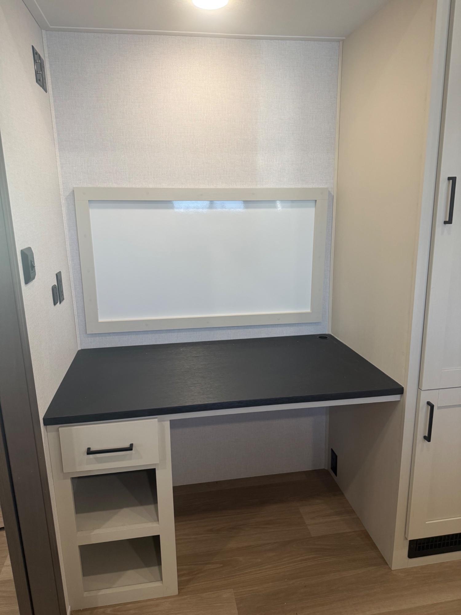 2026 Forest River 2026 Forest River Blackthorn - thumbnail 20