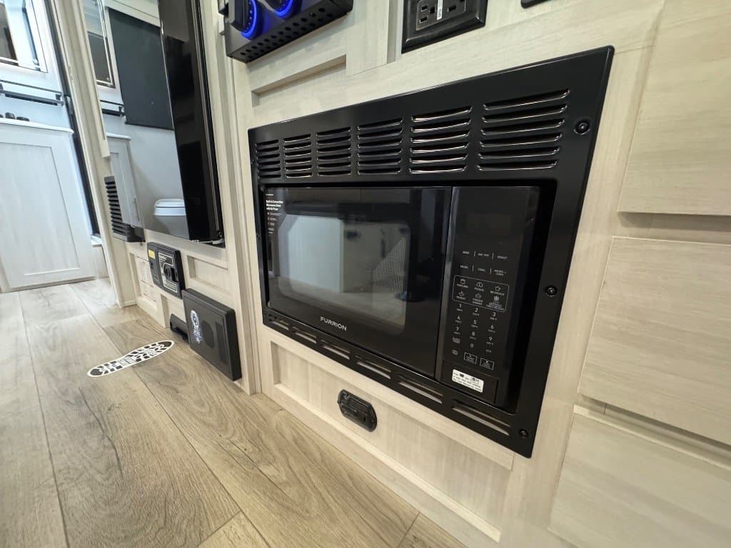 2026 Forest River RV 2026 Forest River RV R Pod - thumbnail 10