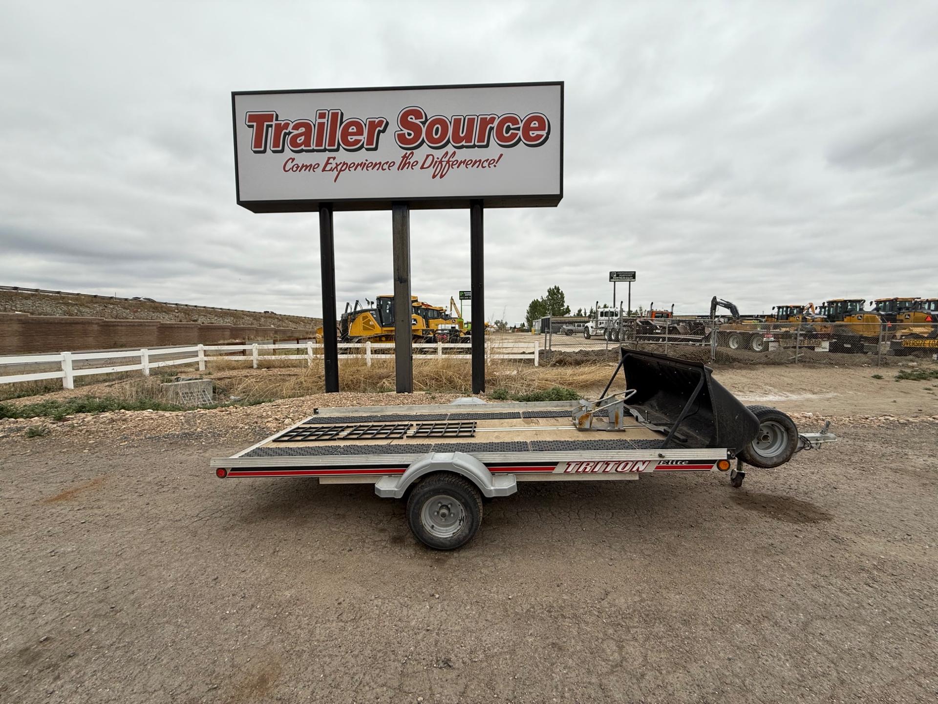 2014 Triton Trailers 2014 Triton Trailers 5'x10 Snowmobile - ELITE 5 - 2167U - thumbnail 3