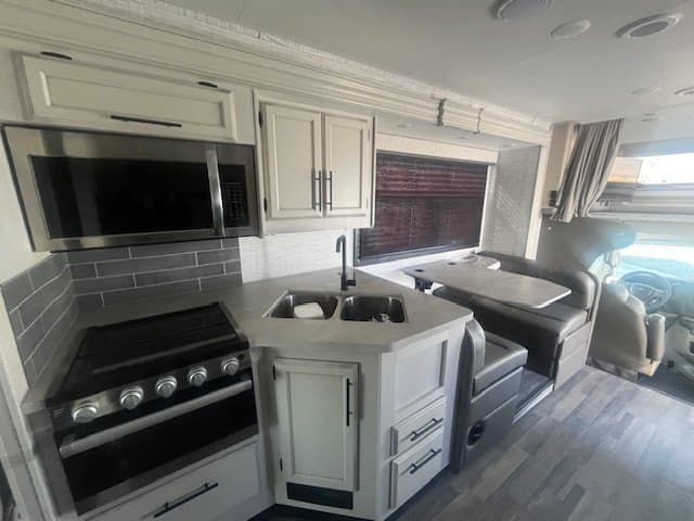 2024 JAYCO 2024 JAYCO REDHAWK - thumbnail 9