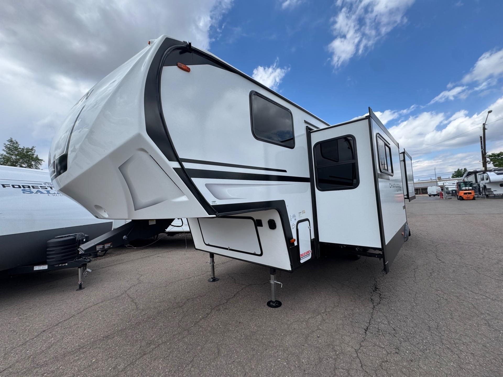 2026 Forest River 2026 Forest River Chaparral - thumbnail 3