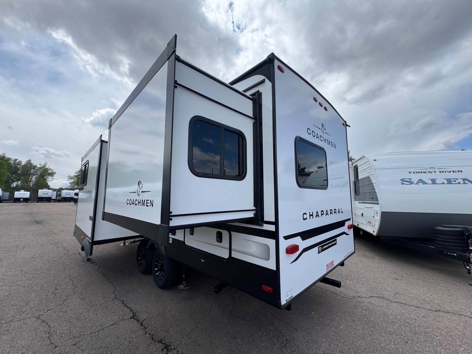 2026 Forest River 2026 Forest River Chaparral - thumbnail 4