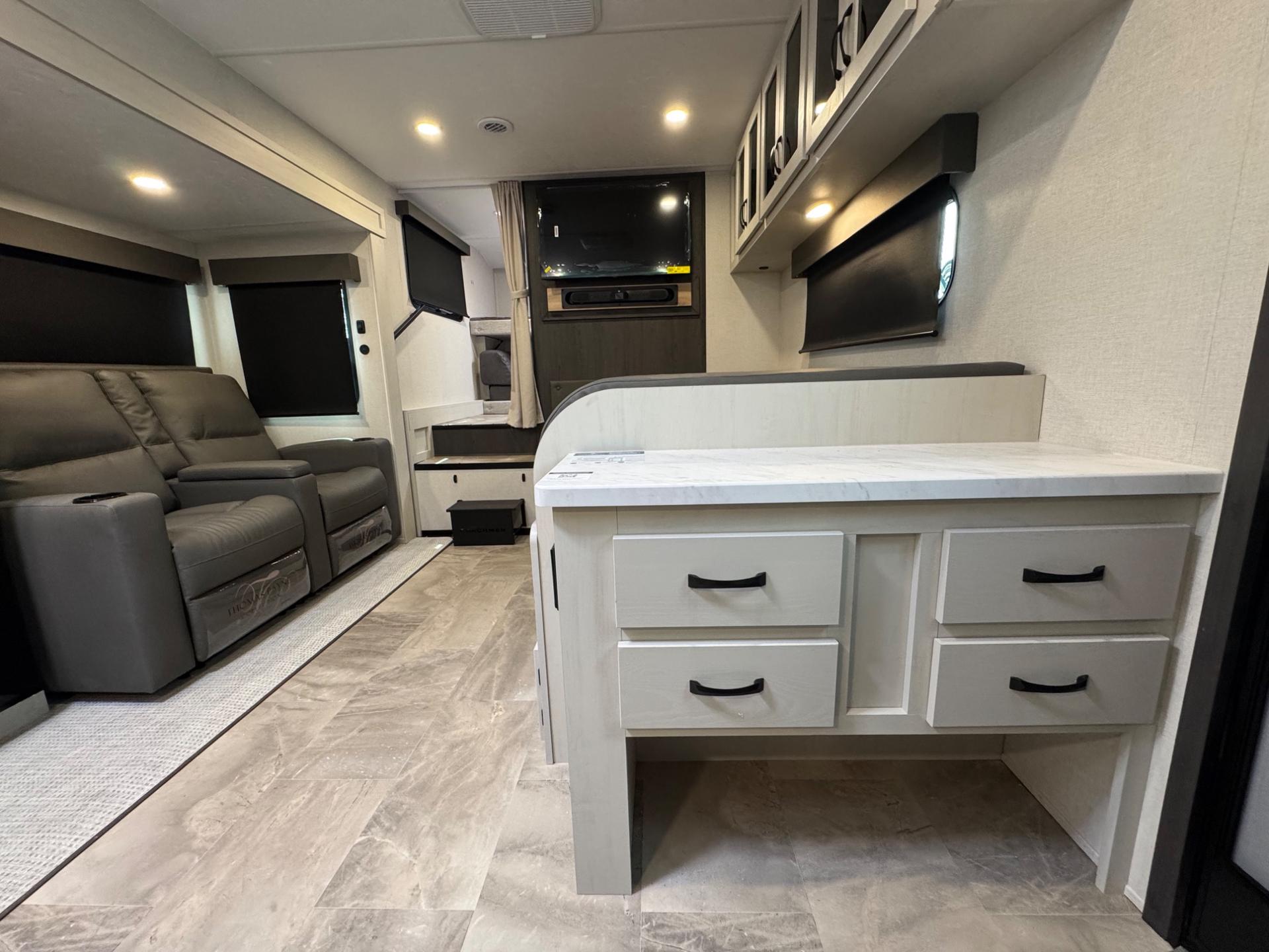 2026 Forest River 2026 Forest River Chaparral - thumbnail 22