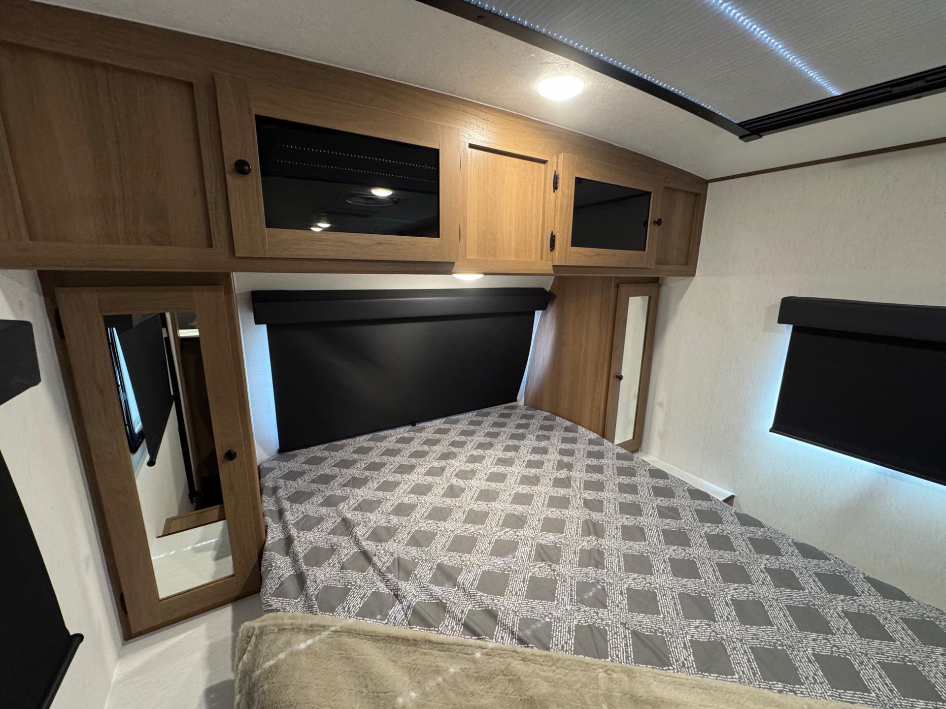 2026 Venture RV 2026 Venture RV Apex - thumbnail 13