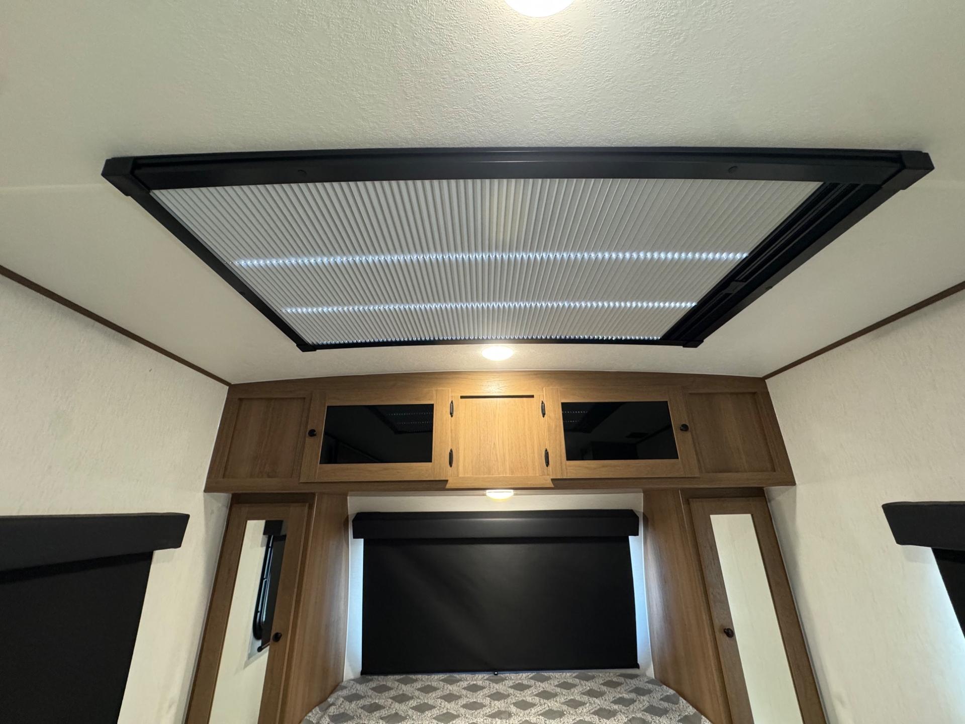 2026 Coachmen 2026 Coachmen Apex - thumbnail 14
