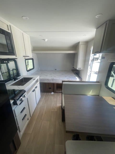 2026 Winnebago 2026 Winnebago Access - thumbnail 9