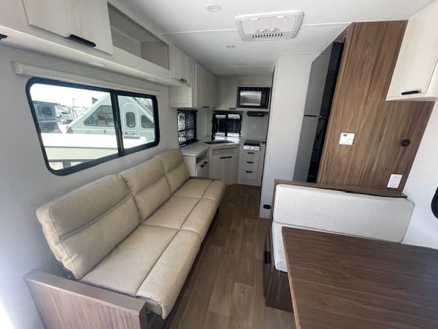 2026 Winnebago 2026 Winnebago Access - thumbnail 5