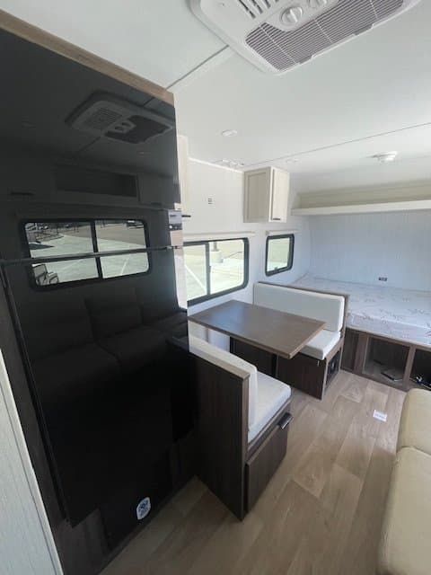 2026 Winnebago 2026 Winnebago Access - thumbnail 7