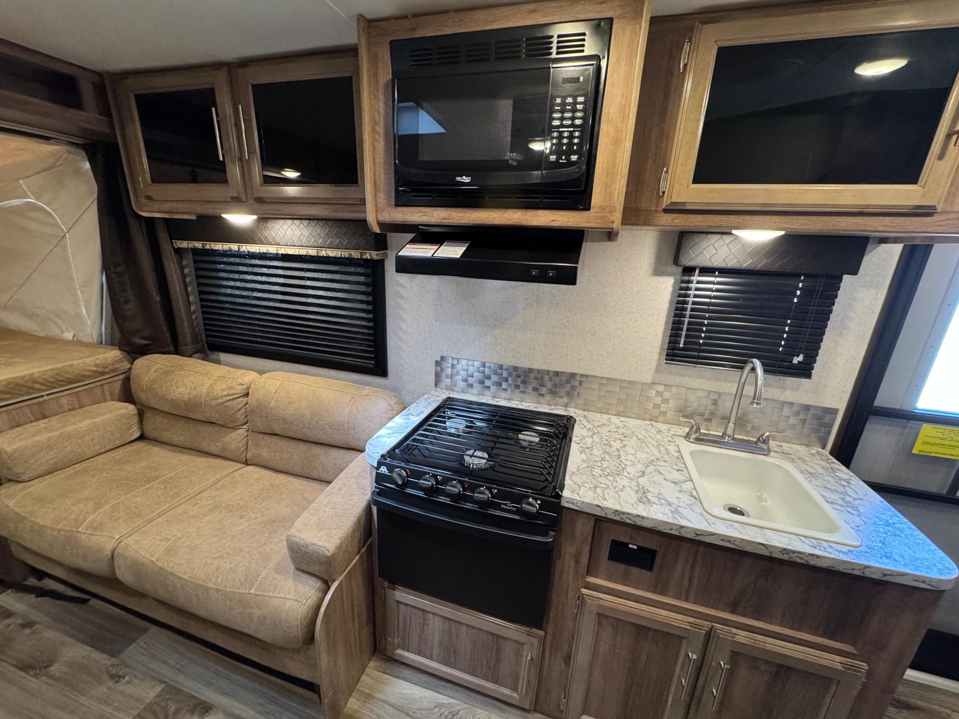 2018 Jayco 2018 Jayco Jay Feather - thumbnail 7