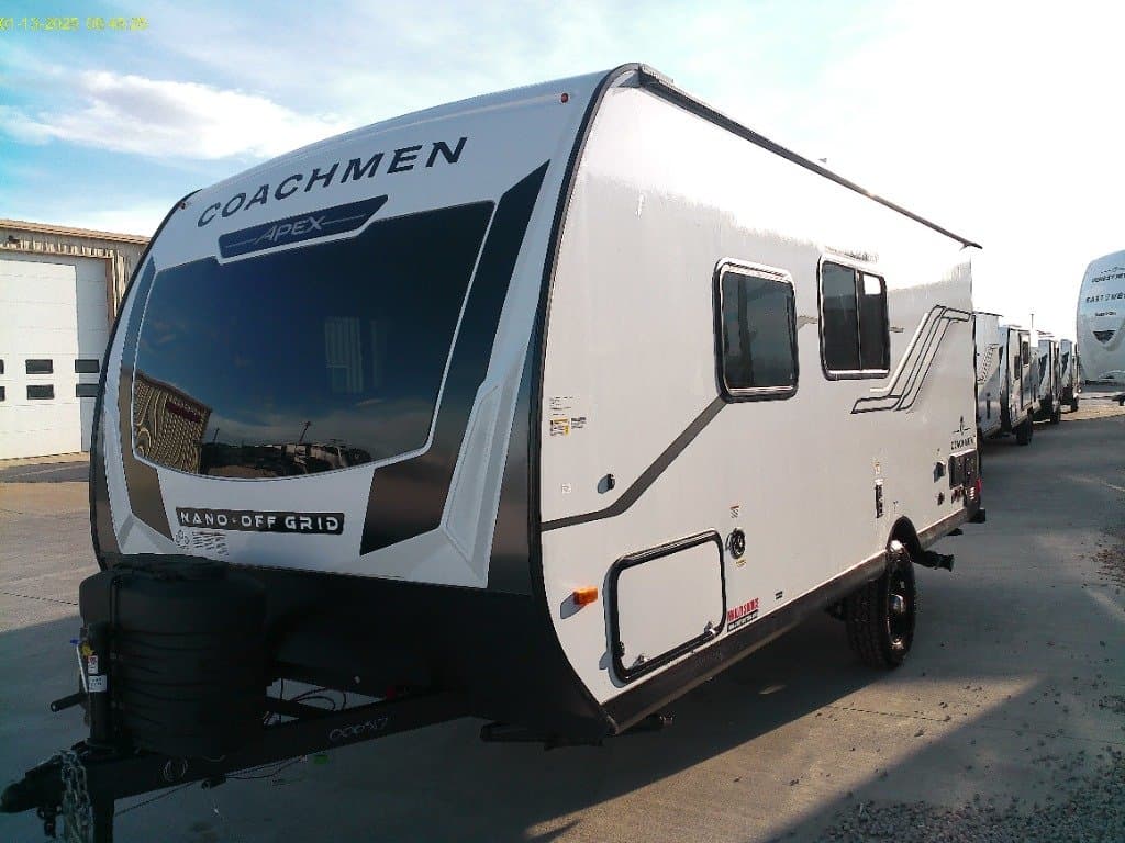 2026 Coachmen 2026 Coachmen Apex Nano - thumbnail 3
