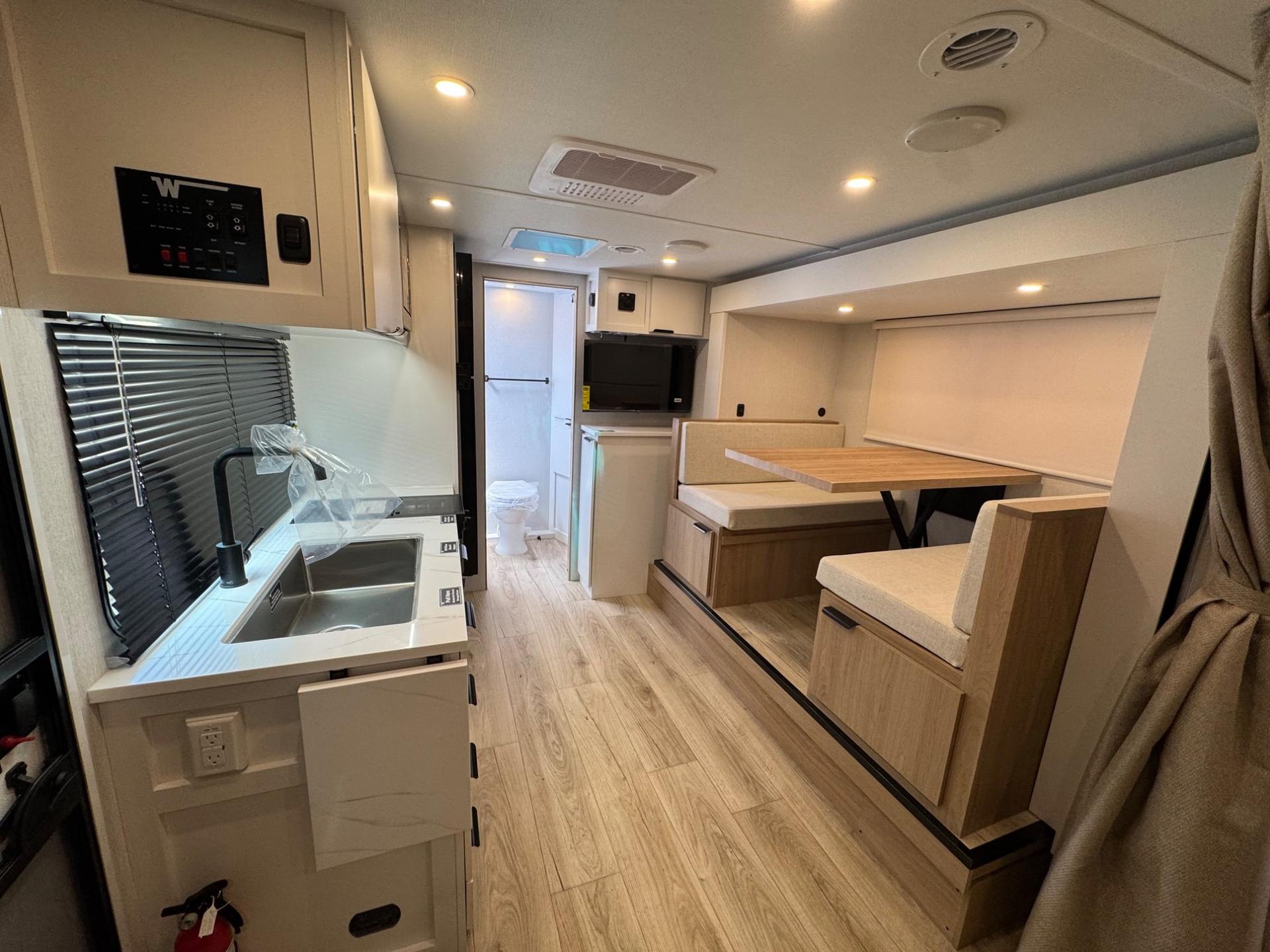 2026 Winnebago Micro Minnie 2108DS