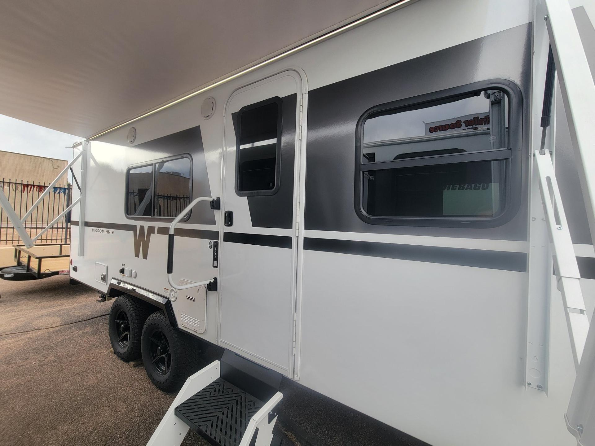 2026 Winnebago 2026 Winnebago Micro Minnie - thumbnail 2