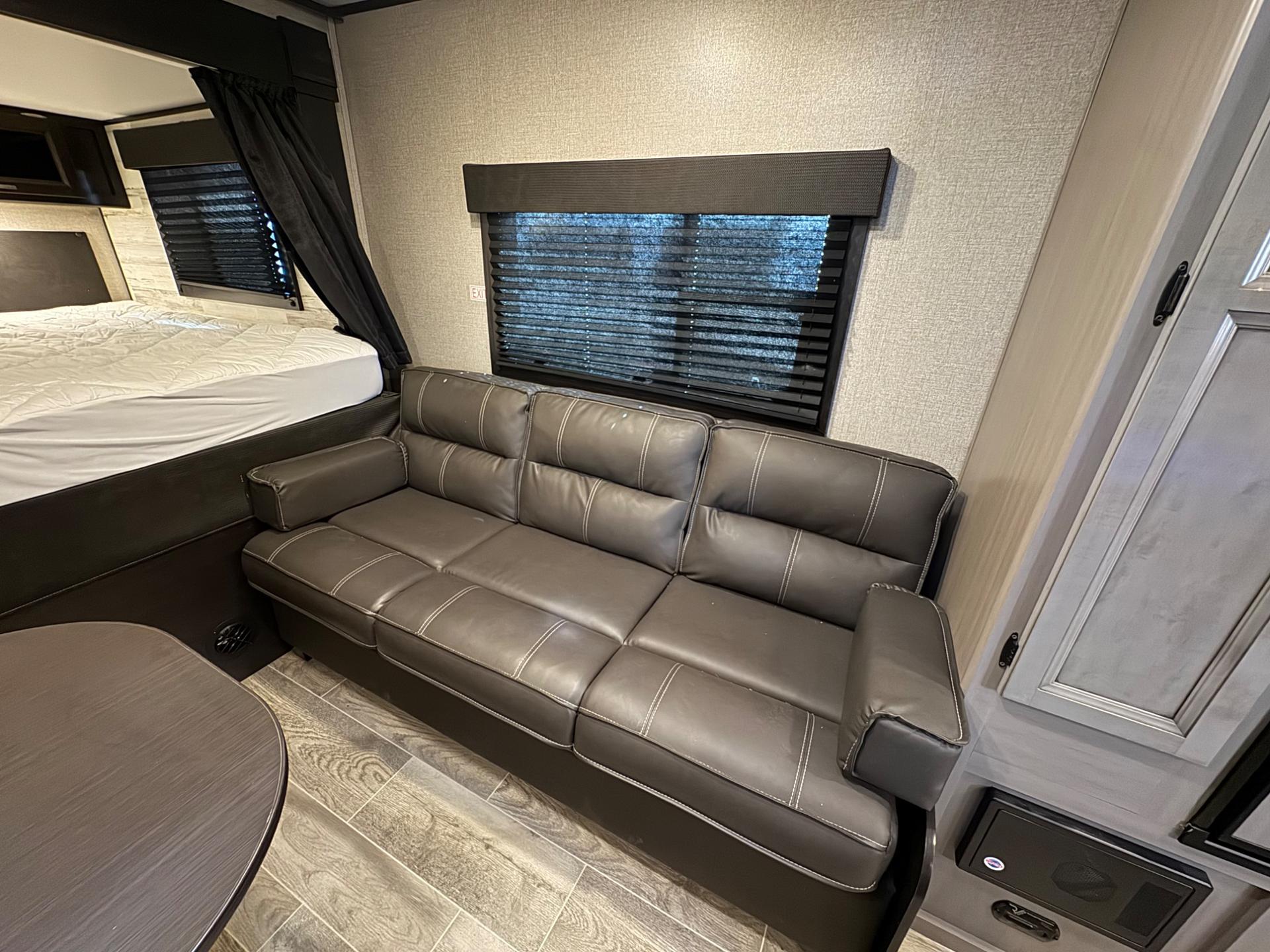 2021 Jayco 2021 Jayco Jay Feather - thumbnail 12