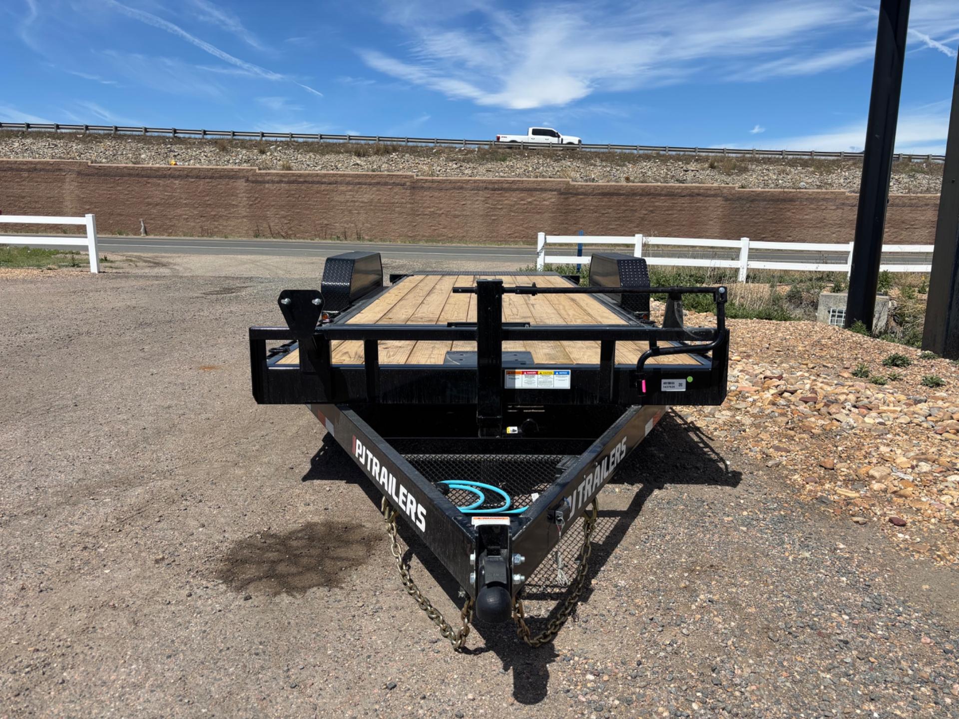 2026 PJ Trailers 2026 PJ Trailers 7'x20' Channel Equipment Tilt - - thumbnail 2
