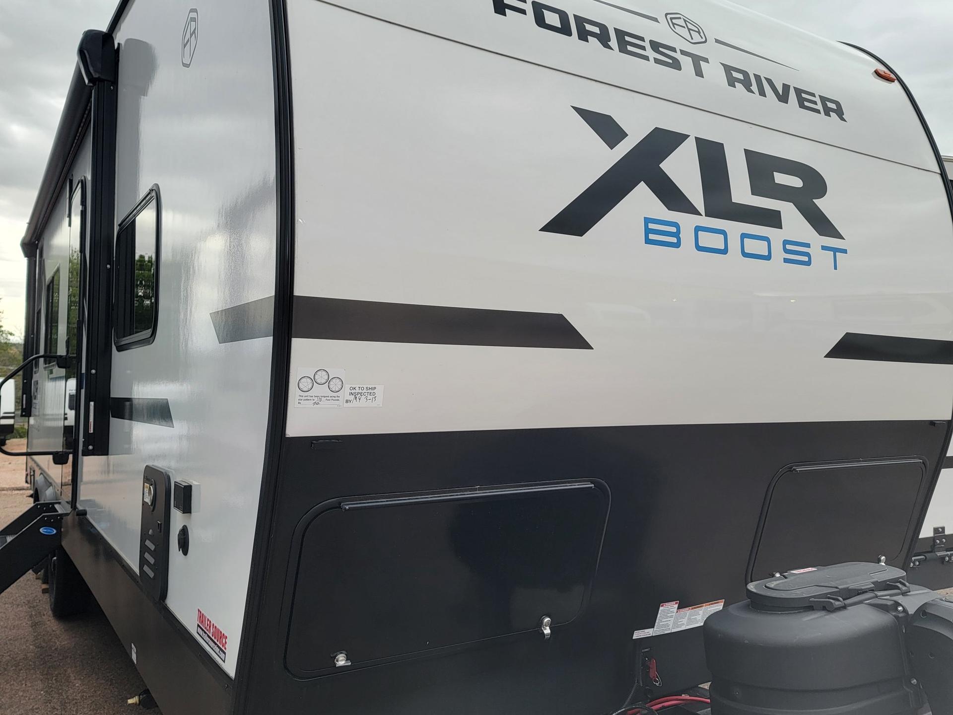 2026 Forest River 2026 Forest River XLR Boost - thumbnail 3