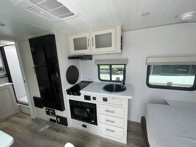 2026 Forest River 2026 Forest River R-Pod - thumbnail 5