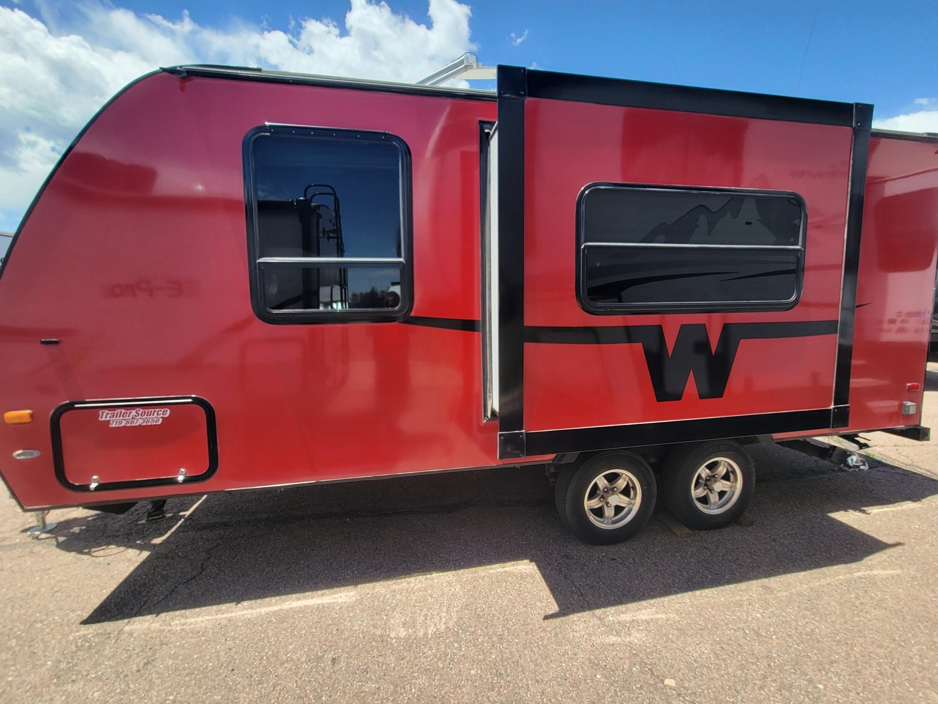2016 Winnebago 2016 Winnebago Micro Minnie - thumbnail 3