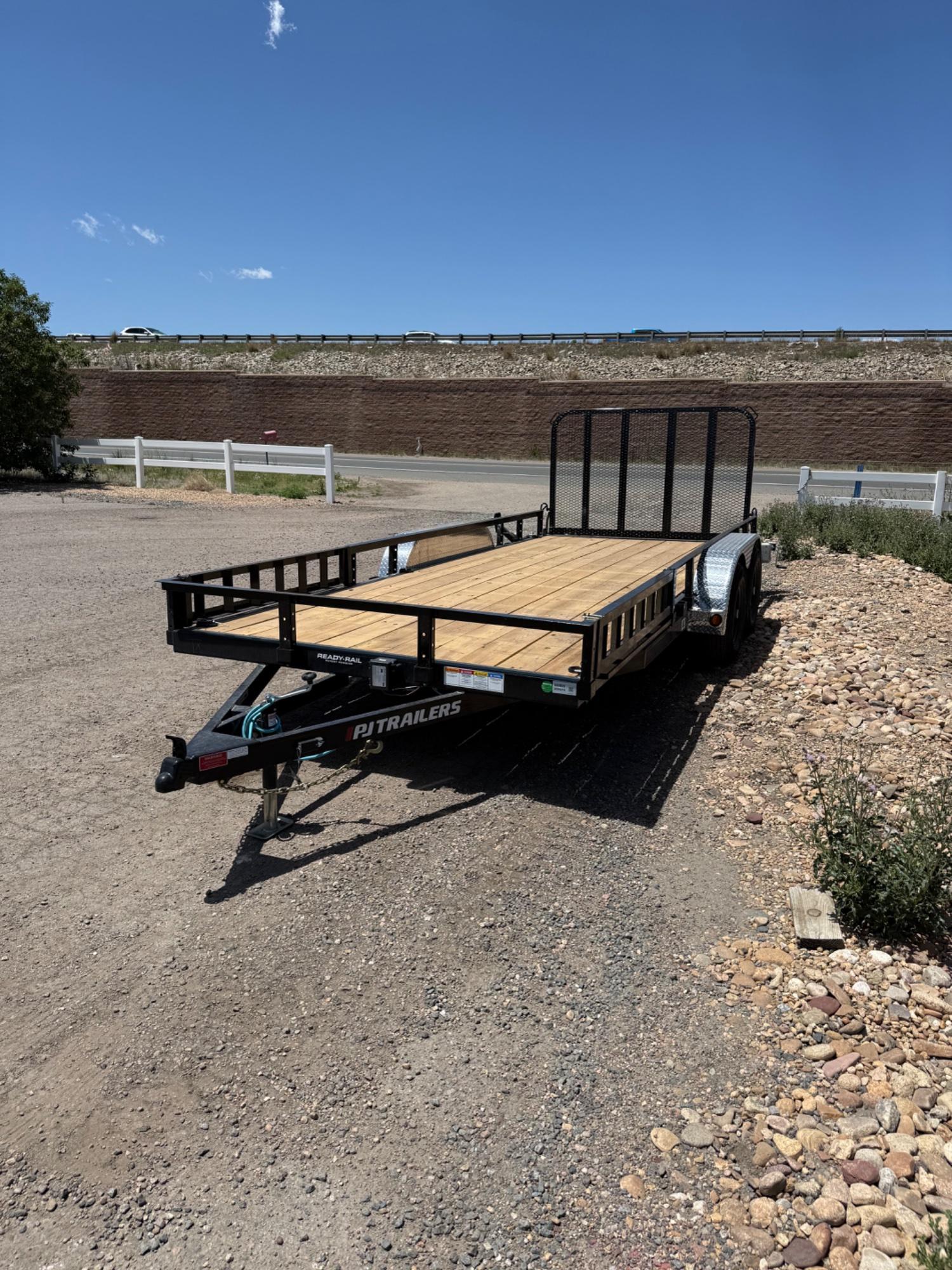 2026 PJ Trailers 2026 PJ Trailers 7'x18' Channel Utility - - thumbnail 6