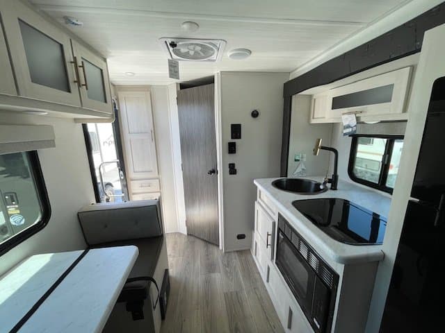 2026 Forest River 2026 Forest River R-Pod - thumbnail 7