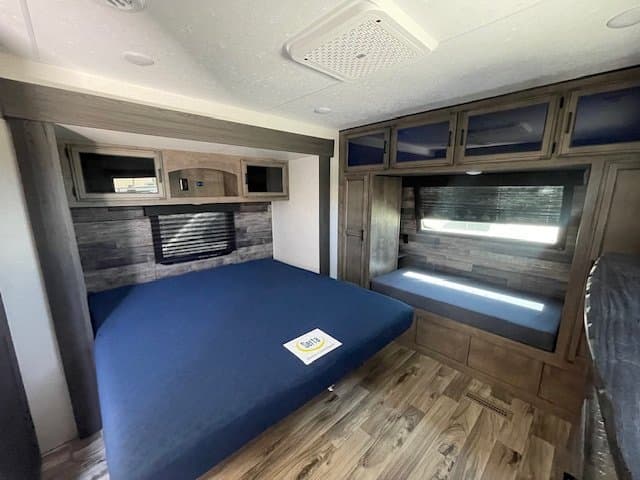 2023 VENTURE RV 2023 VENTURE RV SPORTTREK - thumbnail 12