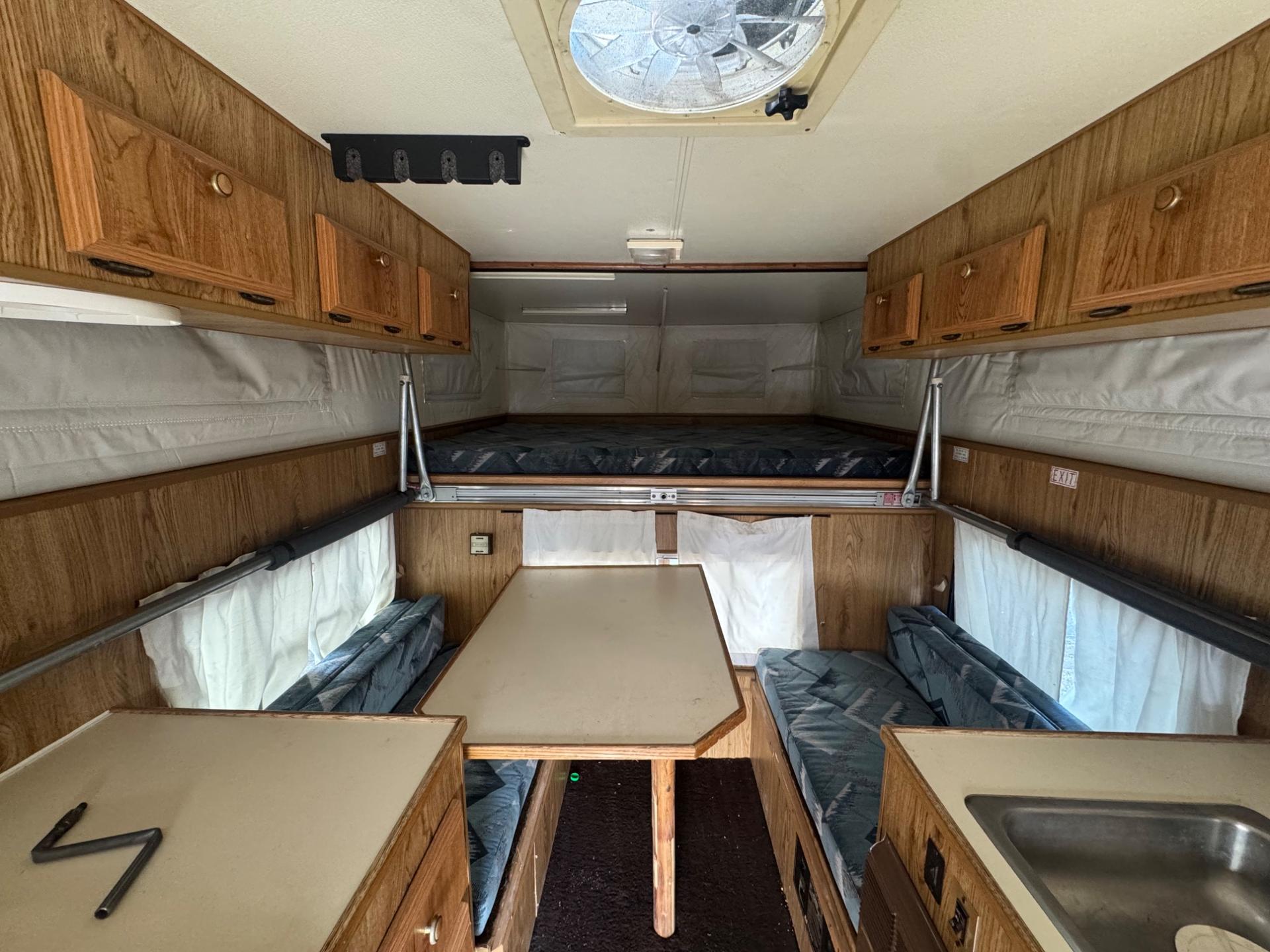 1993 Lite-Craft 1993 Lite-Craft Truck Camper - thumbnail 5