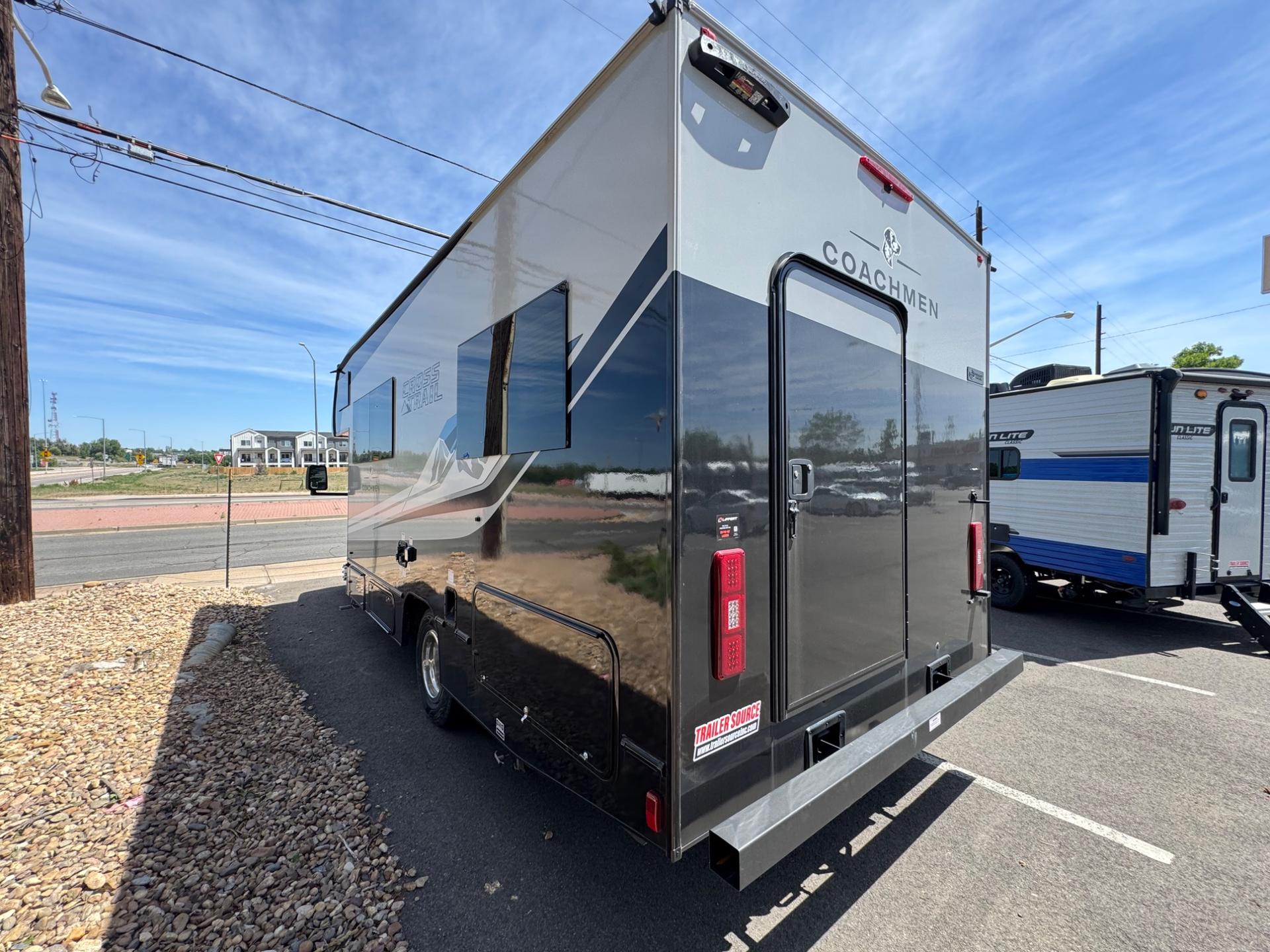 2026 Coachmen 2026 Coachmen Cross Trail - thumbnail 3