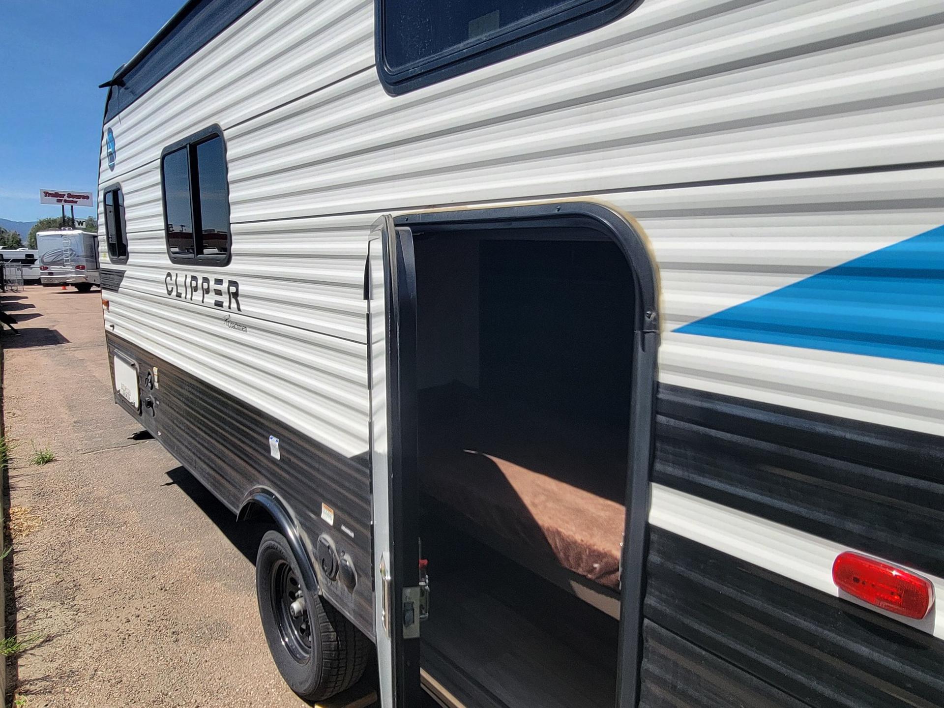 2021 Coachmen 2021 Coachmen Clipper - thumbnail 5
