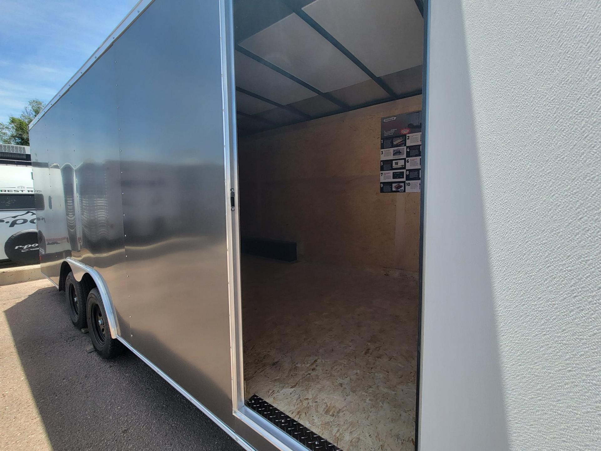 2026 Haulmark 2026 Haulmark Passport Deluxe 8.5'x20' 7K - - thumbnail 3