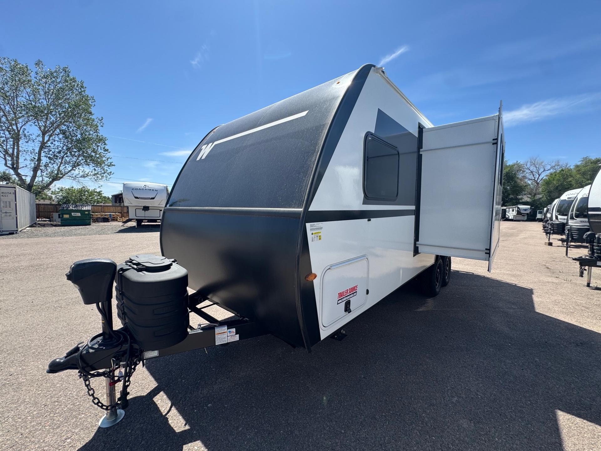 2026 Winnebago 2026 Winnebago Micro Minnie - thumbnail 3