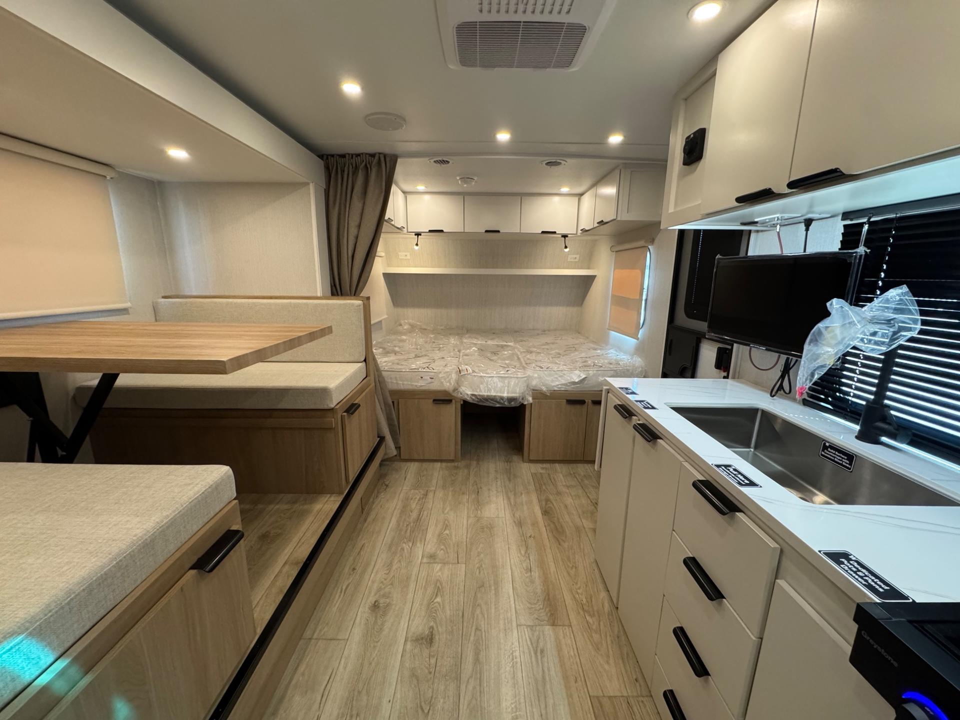 2026 Winnebago 2026 Winnebago Micro Minnie - thumbnail 18