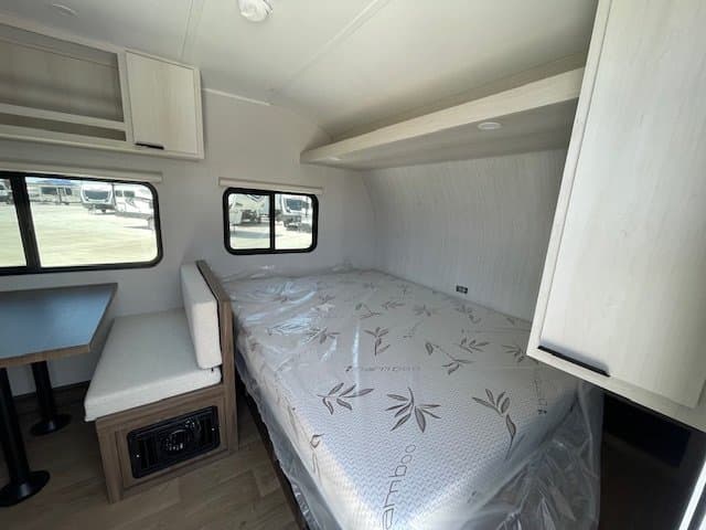 2026 Winnebago 2026 Winnebago Access - thumbnail 3