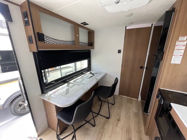 2026 Coachmen 2026 Coachmen Apex Nano - thumbnail 8