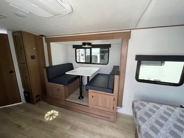2026 Coachmen 2026 Coachmen Apex Nano - thumbnail 6