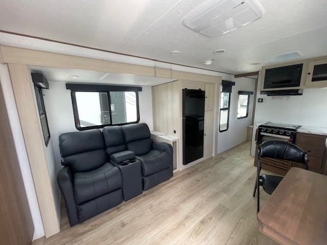 2026 Coachmen 2026 Coachmen Apex - thumbnail 4
