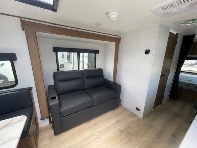 2026 Coachmen 2026 Coachmen Apex Nano - thumbnail 7