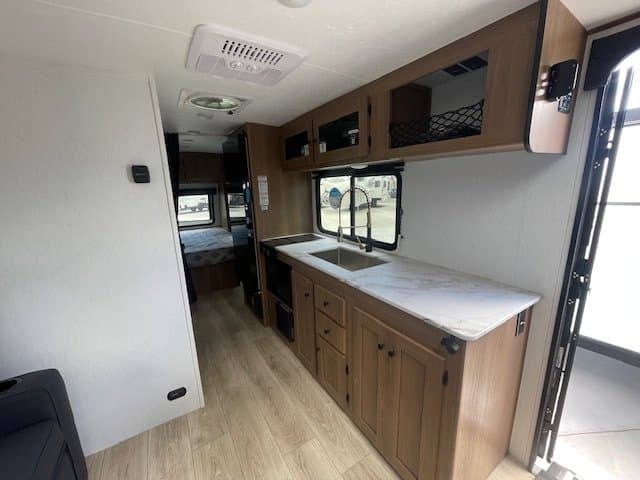 2026 Coachmen 2026 Coachmen Apex Nano - thumbnail 8