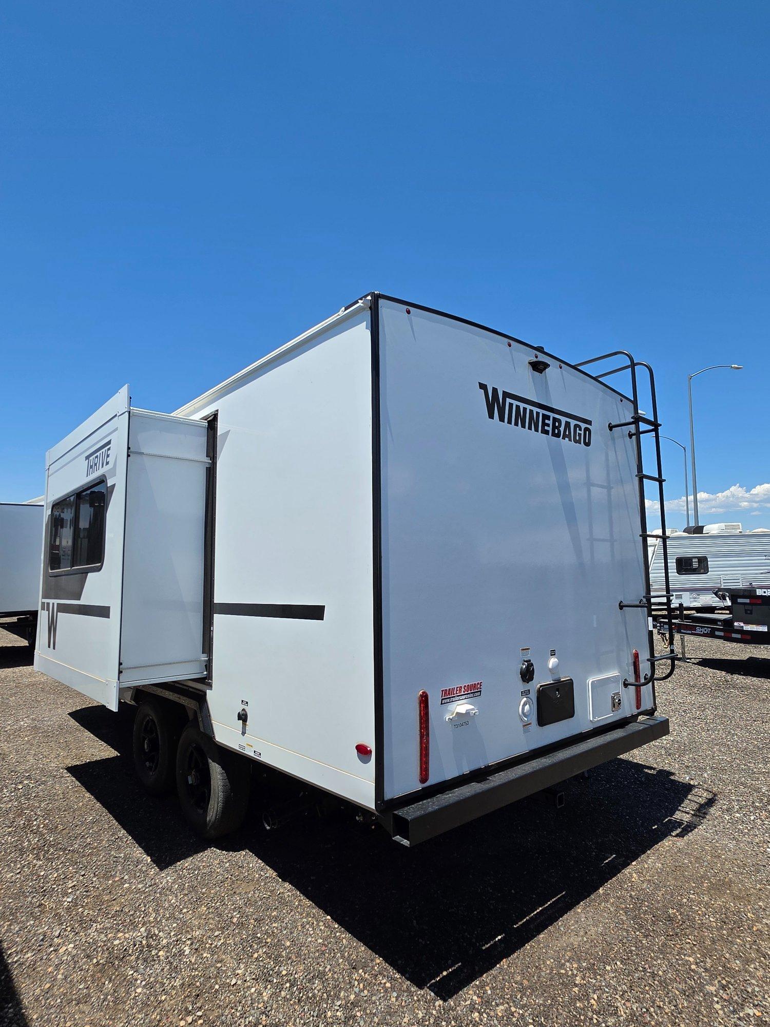 2026 Winnebago 2026 Winnebago Thrive - thumbnail 4