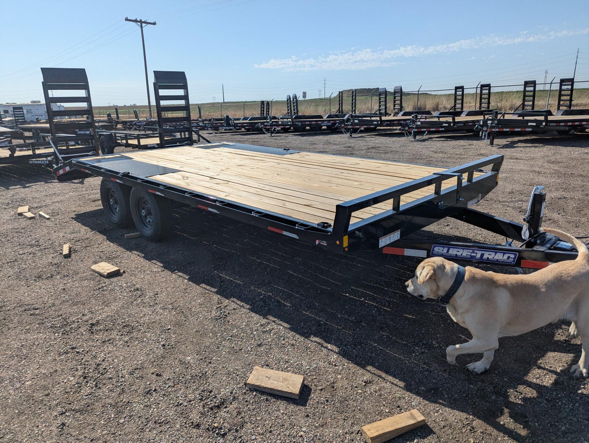2026 Sure-Trac 2026 Sure-Trac 8.5'x18' Beavertail DO 10K - - thumbnail 3