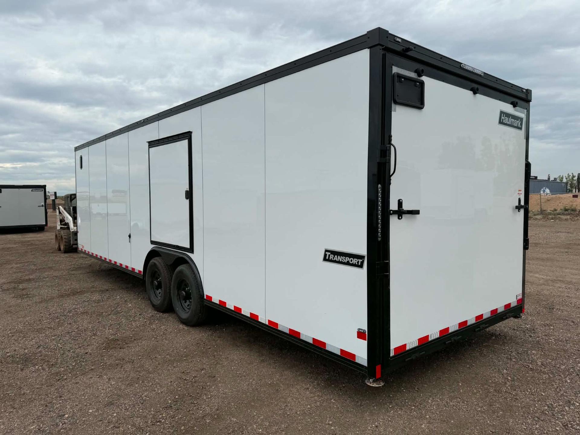 2026 Haulmark 2026 Haulmark Transport V-Nose 8.5'x28' 12K - - thumbnail 5