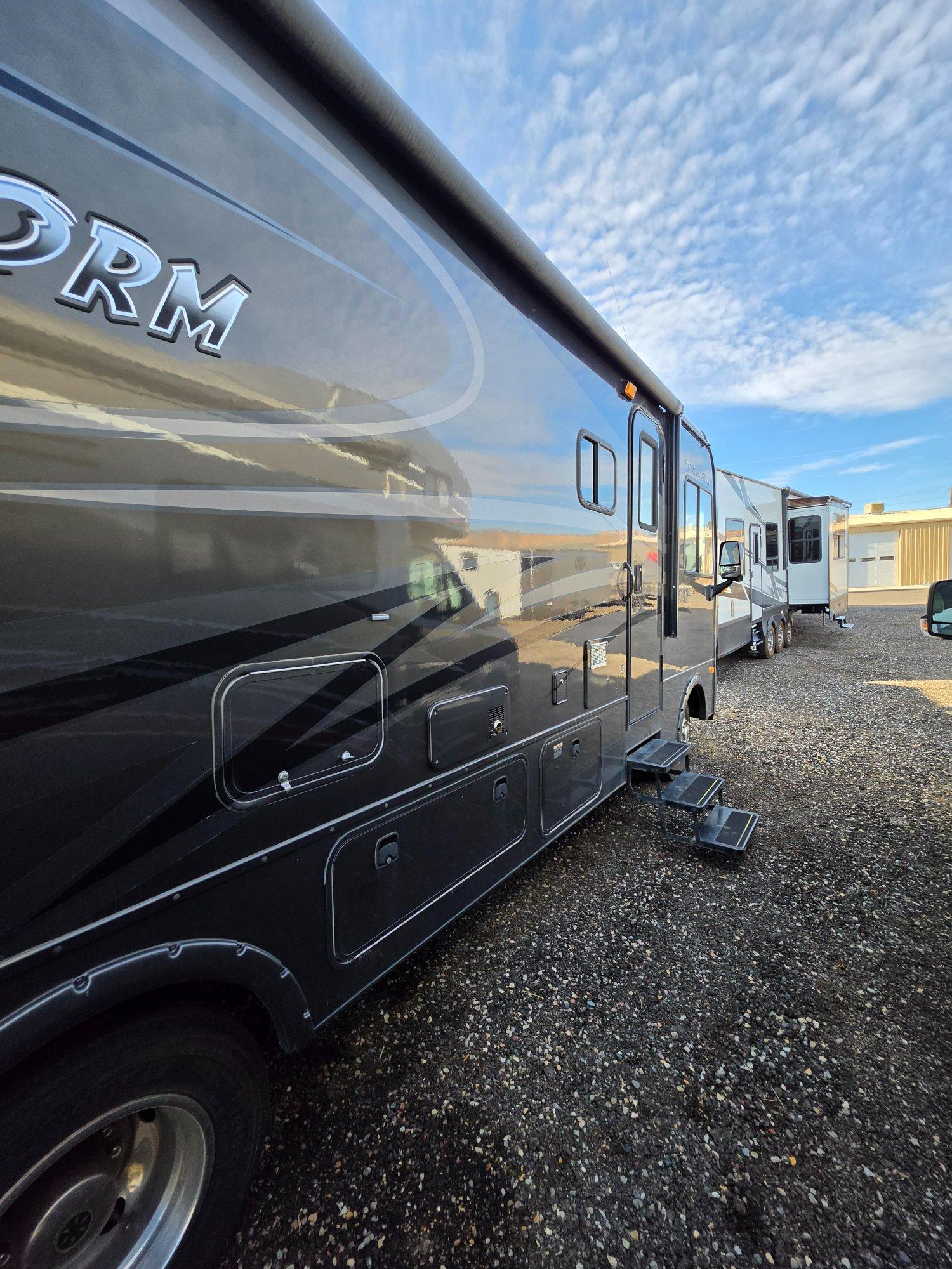 2014 Rev 2014 Rev Fleetwood - thumbnail 8