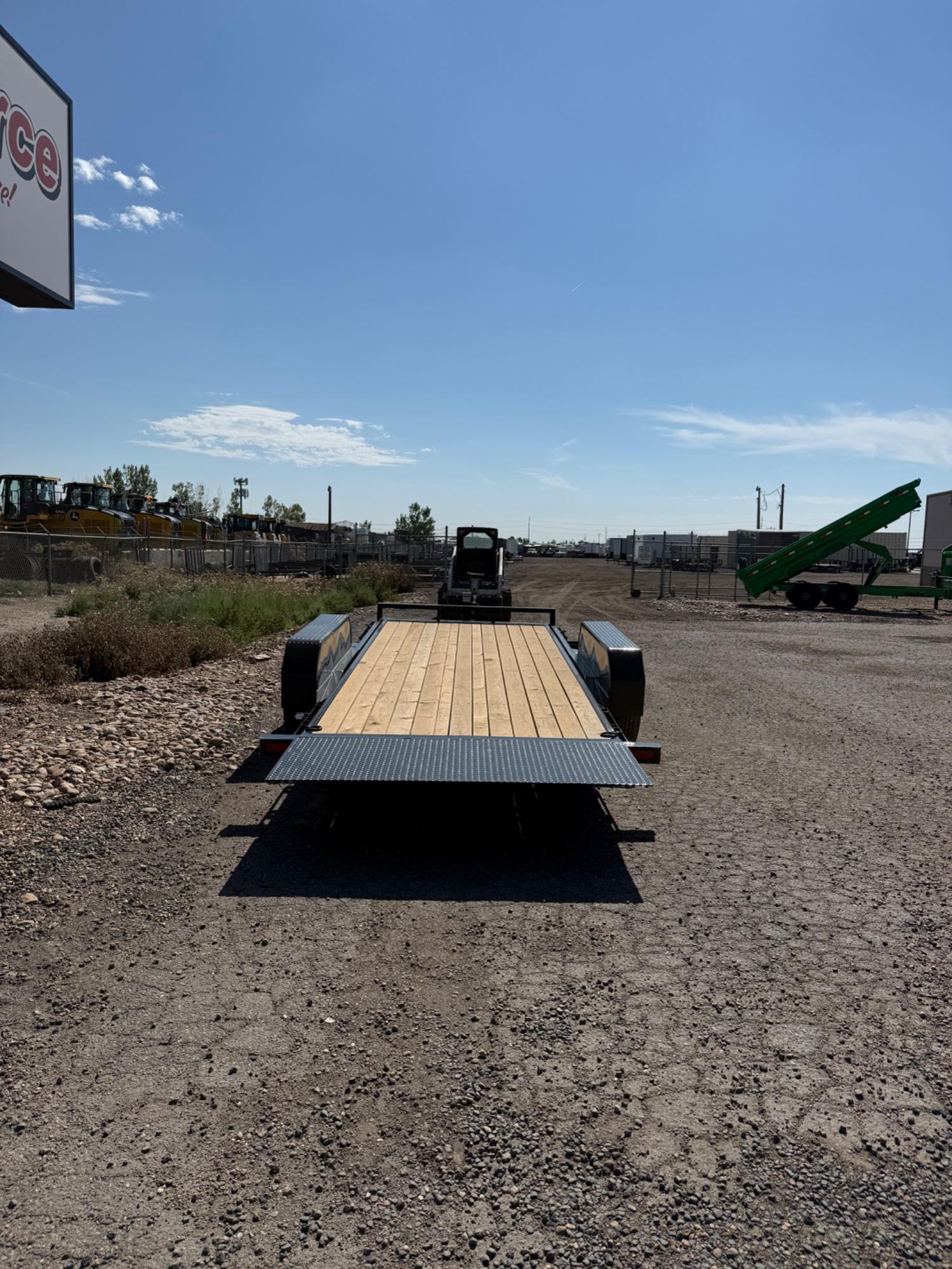 2026 Sure-Trac 2026 Sure-Trac 7'x18' Tilt Bed Equipment - - thumbnail 4