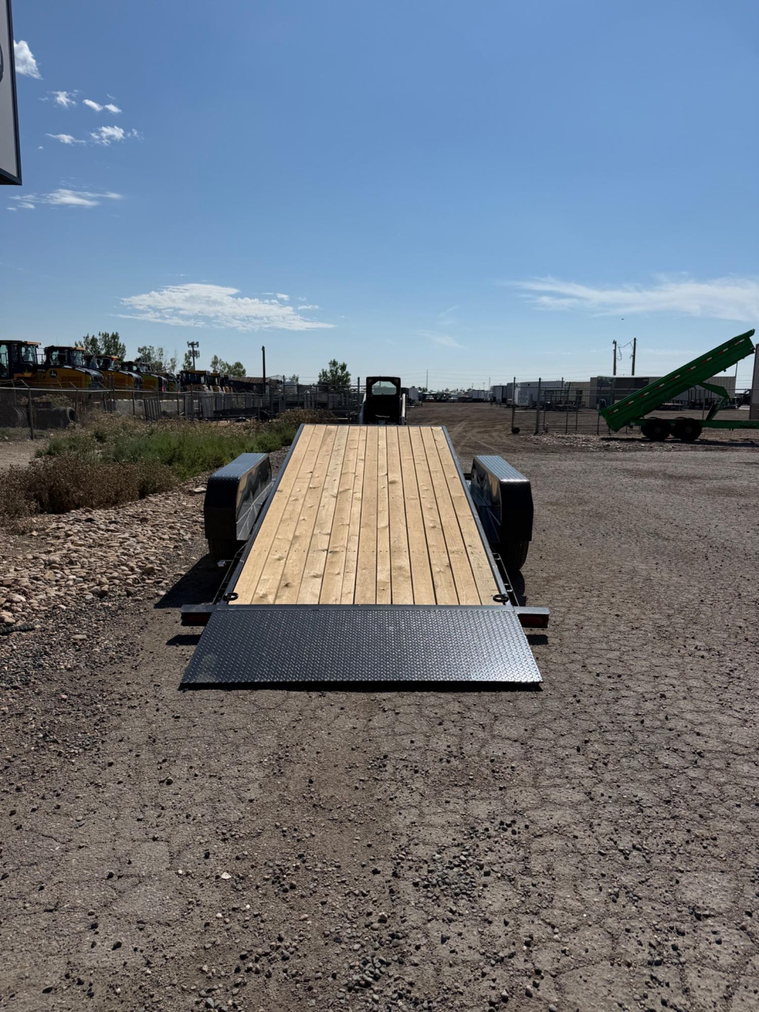 2026 Sure-Trac 2026 Sure-Trac 7'x18' Tilt Bed Equipment - - thumbnail 5
