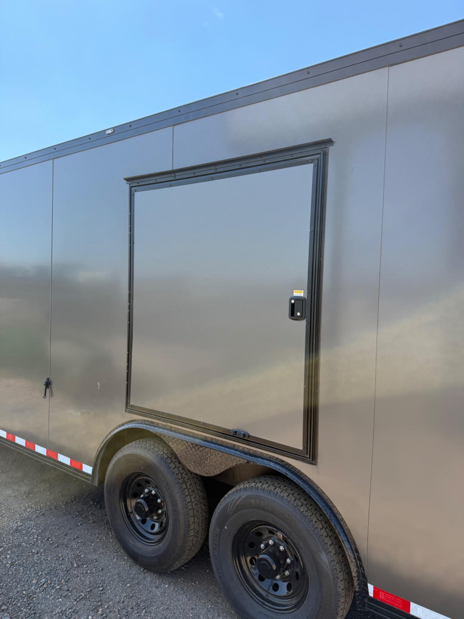 2026 Haulmark 2026 Haulmark Transport V-Nose 8.5'x28' 12K - thumbnail 9
