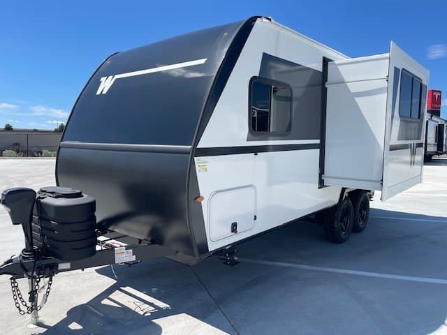 2027 Winnebago 2027 Winnebago Micro Minnie - thumbnail 2