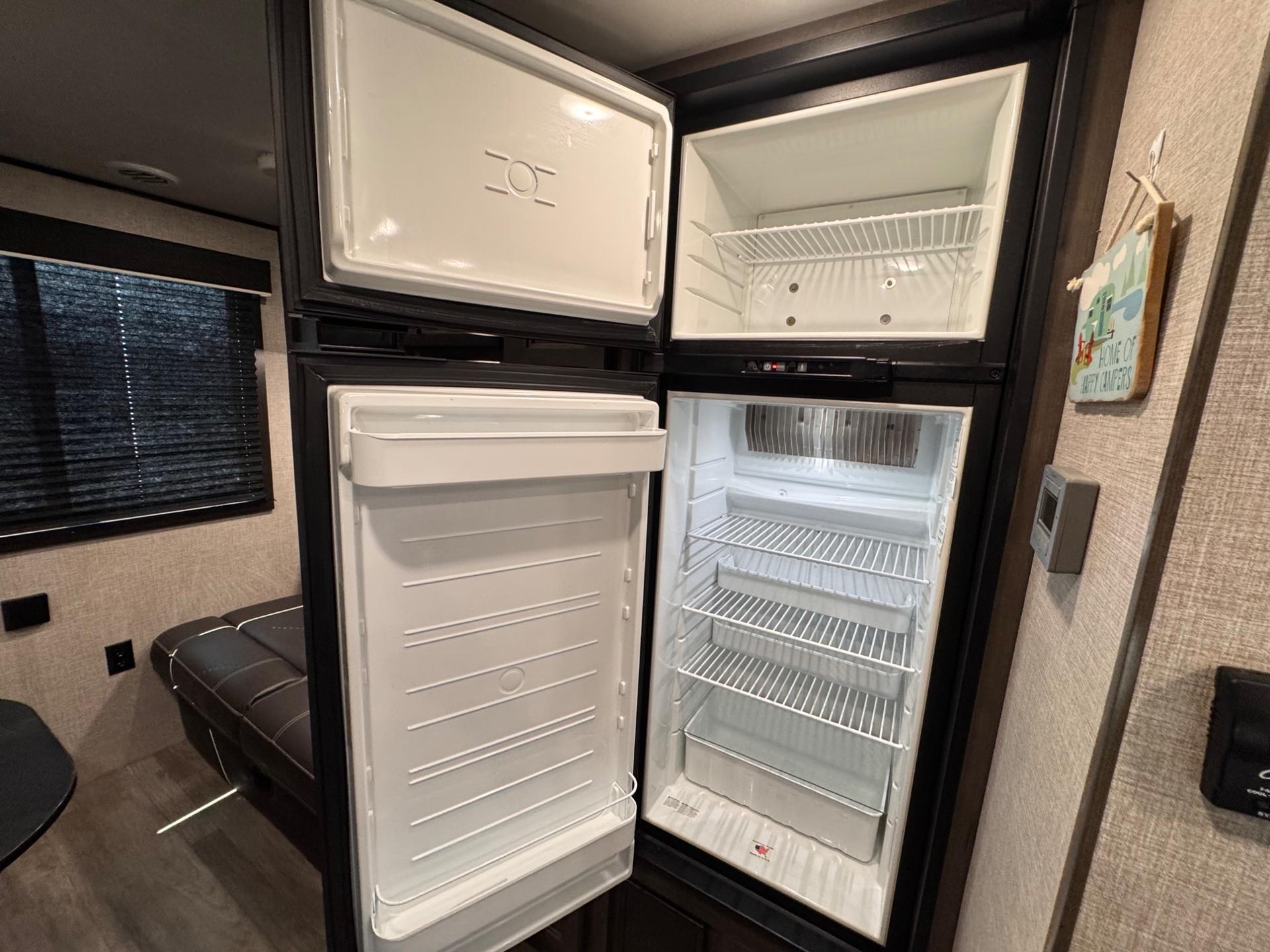 2022 Jayco 2022 Jayco Jayflight Rocky Mountain Edition - thumbnail 19