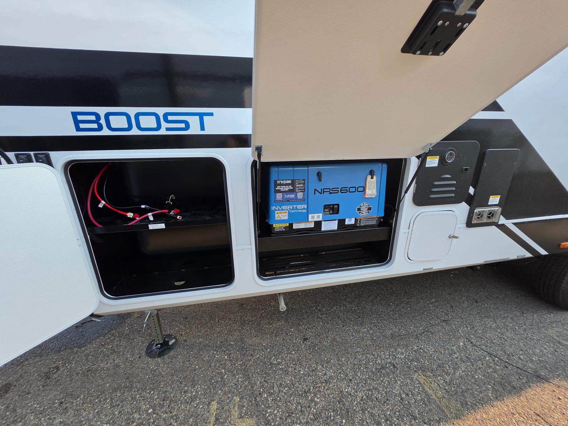 2027 Forest River 2027 Forest River XLR Boost - thumbnail 9