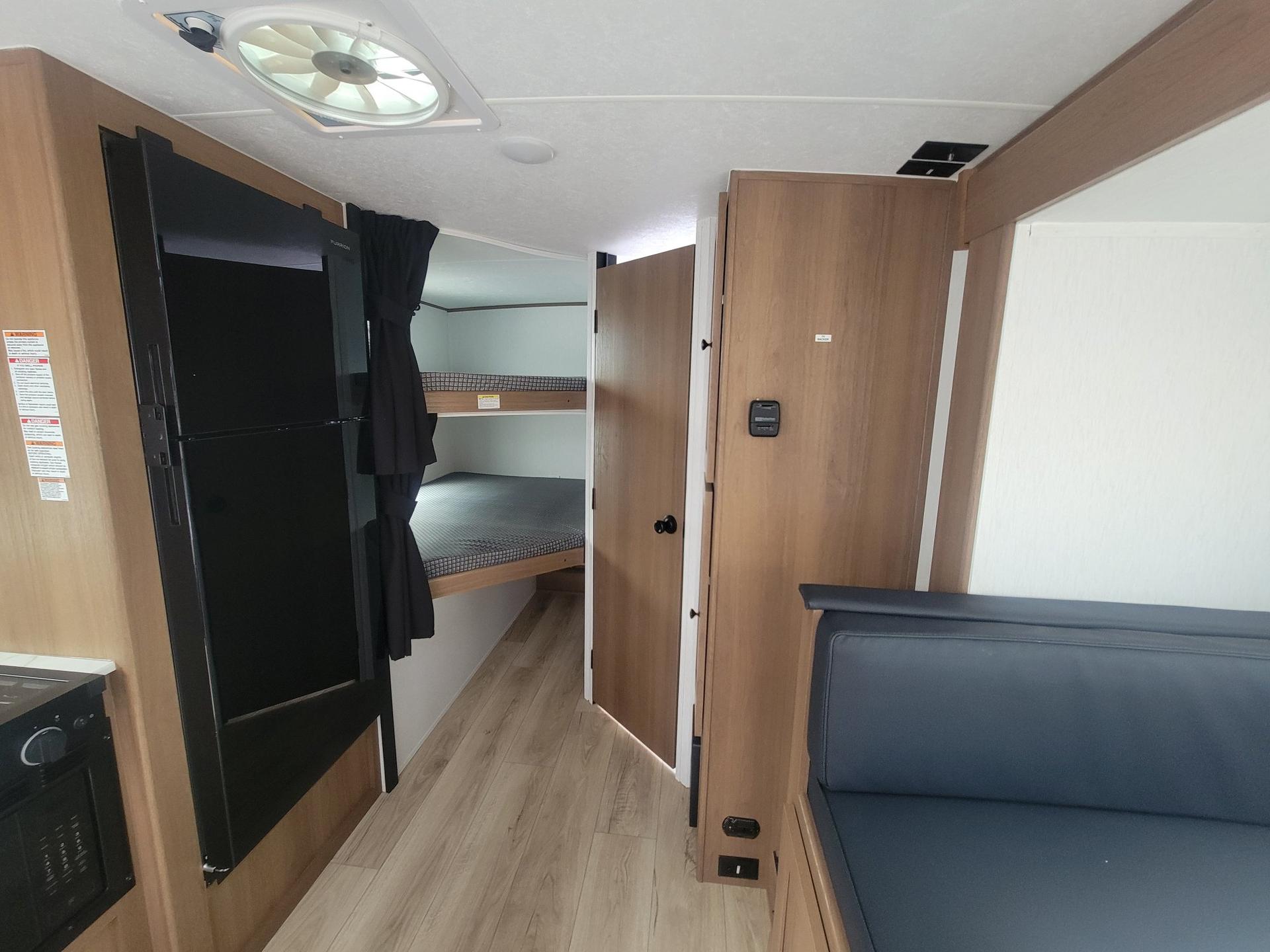 2026 Coachmen 2026 Coachmen Apex Nano - thumbnail 12