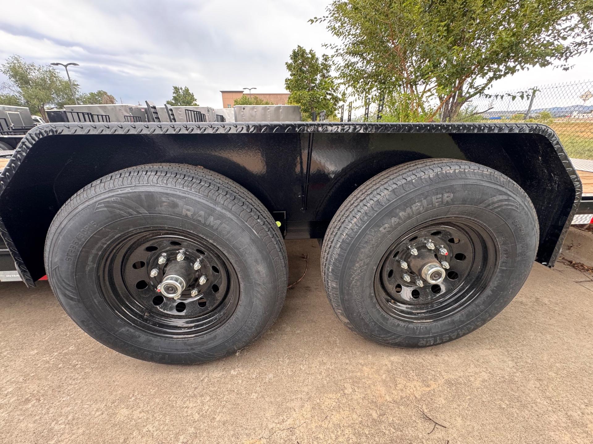 2027 PJ Trailers 2027 PJ Trailers 7'x20' Channel Equipment Tilt - - thumbnail 8